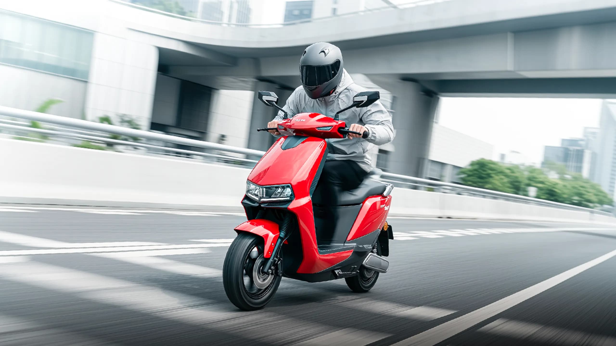 KAI PLUS being ridden on the road